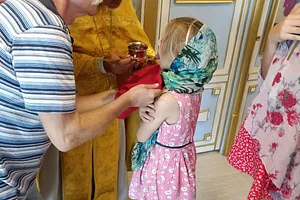 Воскресение. Неделя 24-я по Пятидесятнице. Апп. от 70-ти Ера́ста, Оли́мпа, Родио́на, Сосипа́тра, Куа́рта (Ква́рта) и Те́ртия.  Мч. Оре́ста врача. Прмчч. Иоанни́кия Дмитриева и Серафи́ма Гущина, О́птинских. — миниатюра 3
